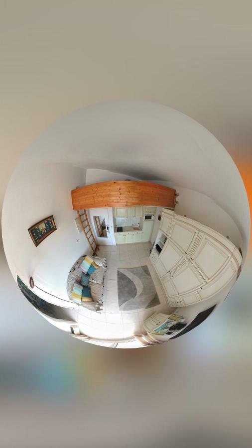 L'Air Marin Apartment Hyeres Bagian luar foto